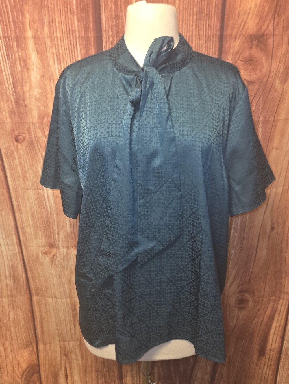 Vince Camuto Top Size XXL Green